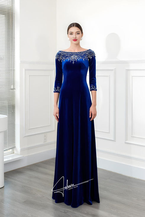 Velvet scoop neck three-quarter sleeves dress