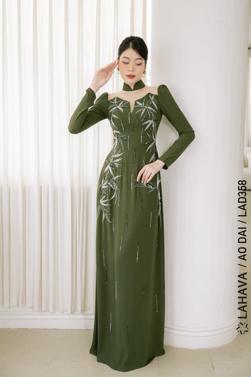 Delicately Ao dai inspired by the elegance of bamboo leaves