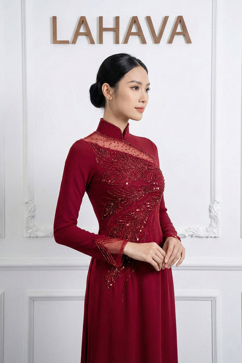 Sophisticated Crimson Áo Dài for Special Occasions