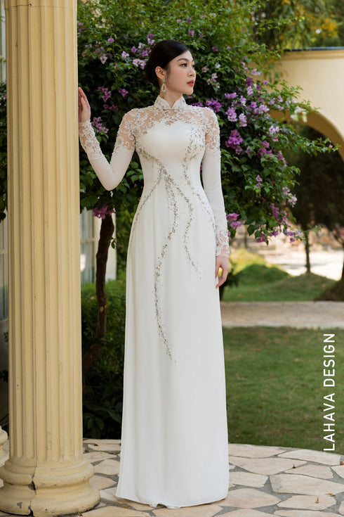 Sophisticated White Áo Dài with Beaded Waterfall Embroidery