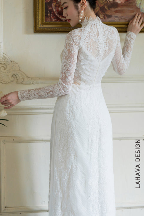 Romantic Full Lace Bridal Áo Dài with Heart-Shaped Bodice