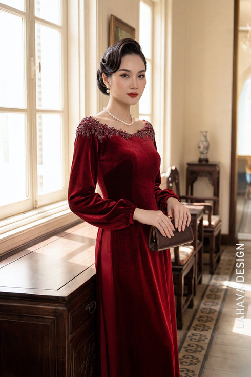 Exquisite Bordeaux Velvet Ao Dai with Hand-Beaded Embellishments