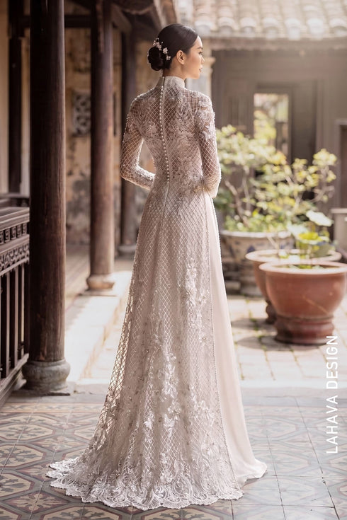 Exquisite Hand-Beaded Luxury Wedding Ao Dai