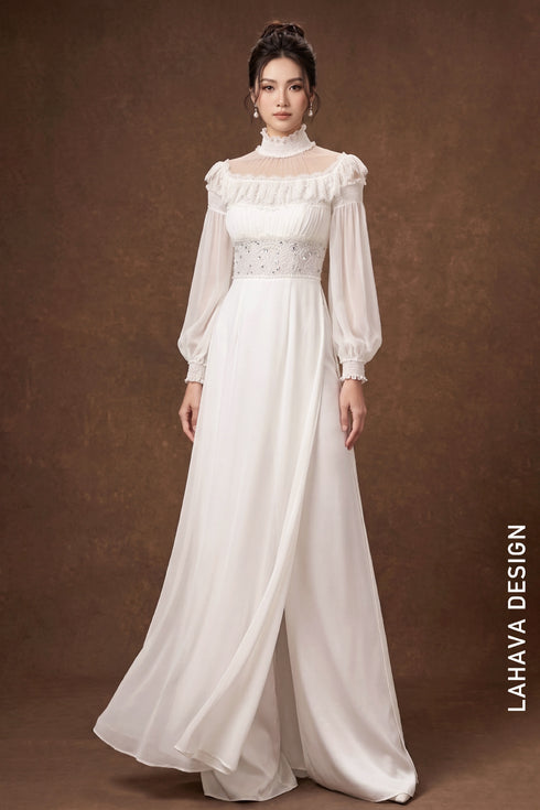 Royal White Modern Ao Dai – A Fusion of Classic Elegance and Contemporary Grace