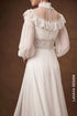 Royal White Modern Ao Dai – A Fusion of Classic Elegance and Contemporary Grace