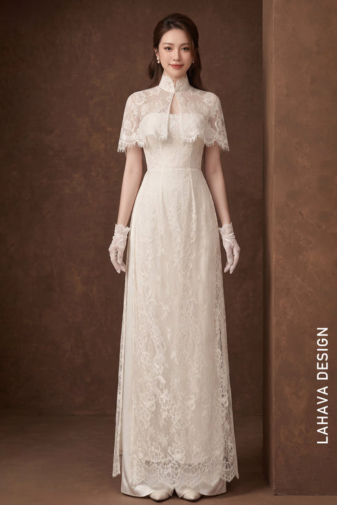 Exquisite White Lace Wedding Ao Dai with Capelet Detail