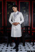 Men's ao dai with embroidery patterns