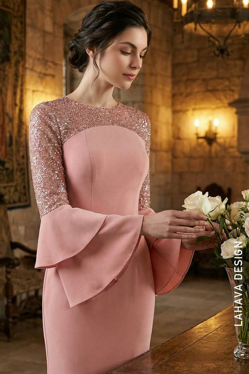 Elegant Blush Pink Evening Gown with Sequin Embellishment