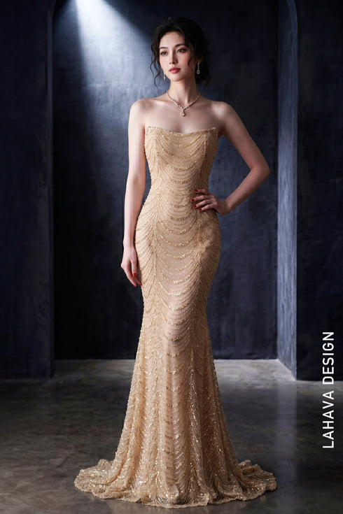 Radiant Gold Scalloped Mermaid Evening Gown
