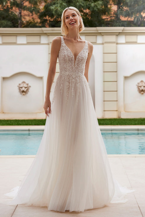 Elegant sheath style with beadwork wedding dress