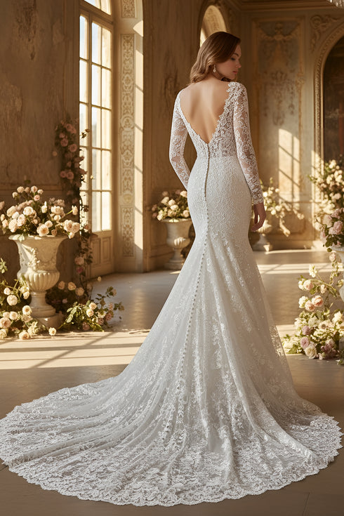A stunning mermaid wedding dress with a modern style.