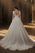 A luxurious and timeless Classic Ball Gown