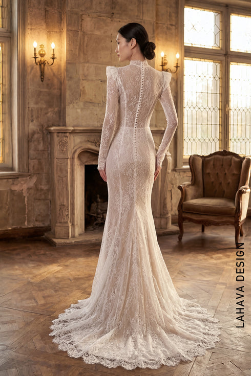 Timeless Elegance: High-Neck Chantilly Lace Mermaid Gown