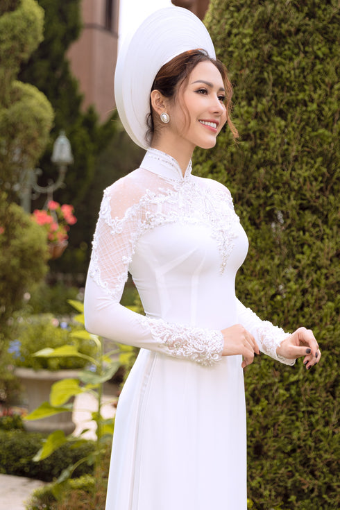 Modern patterns couple wedding ao dai