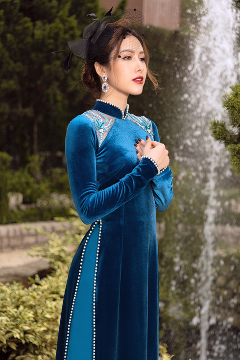 Blue velvet modern party ao dai