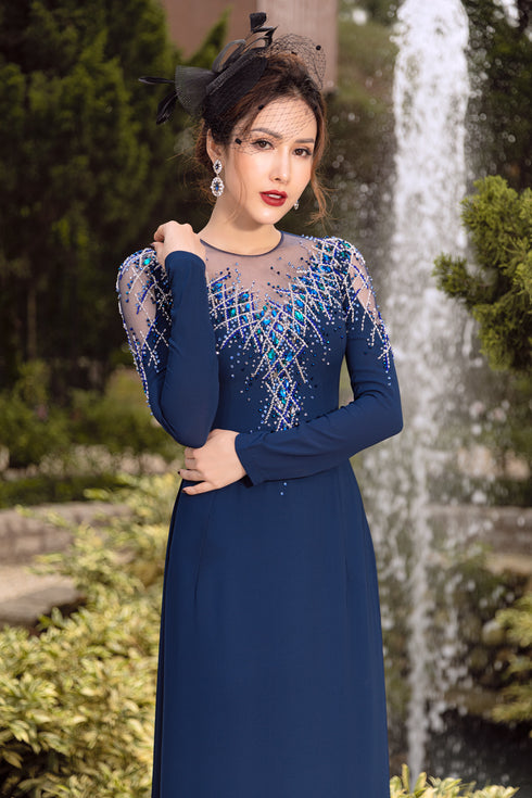 Round neck outstanding beaded ao dai