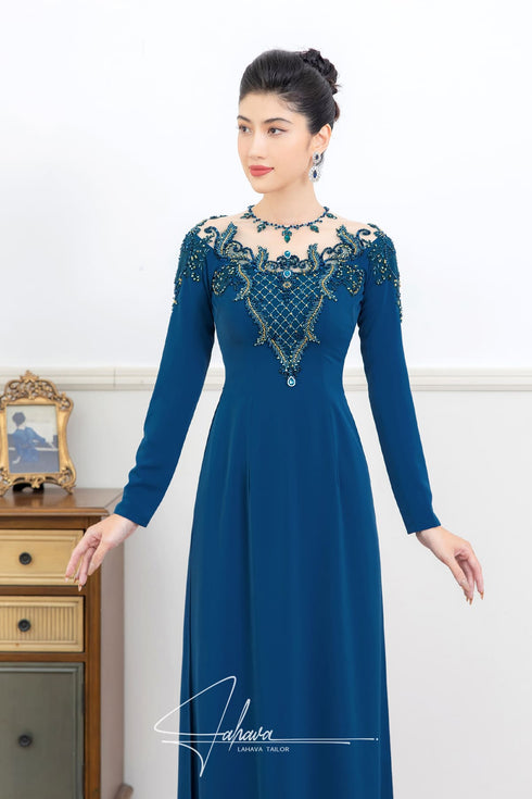 Round neck beaded party ao dai
