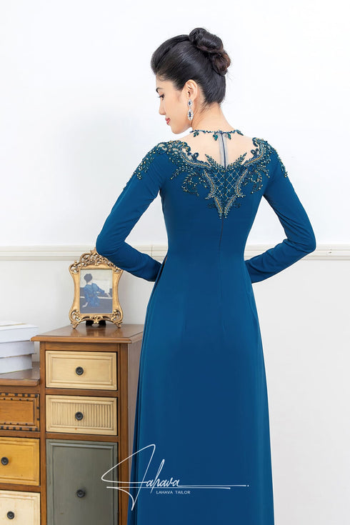 Round neck beaded party ao dai