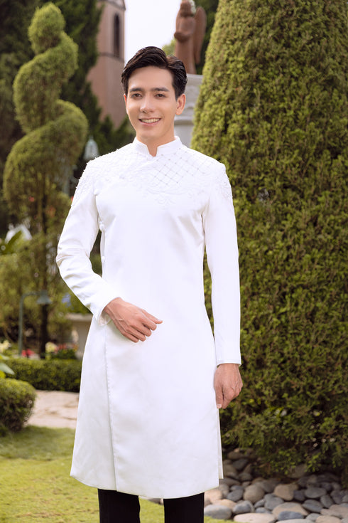 Impressive men's ao dai patterns