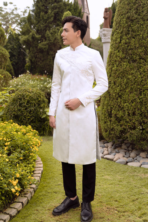 White couple ao dai with lace