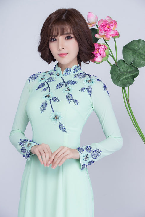 Elegant turquoise party ao dai
