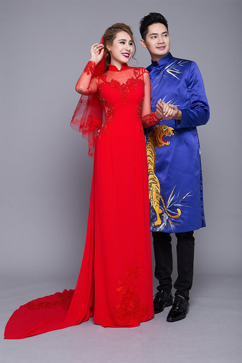 Stunning cut out modern ao dai