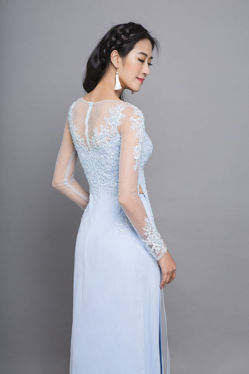 Scoop neck embroidered ao dai