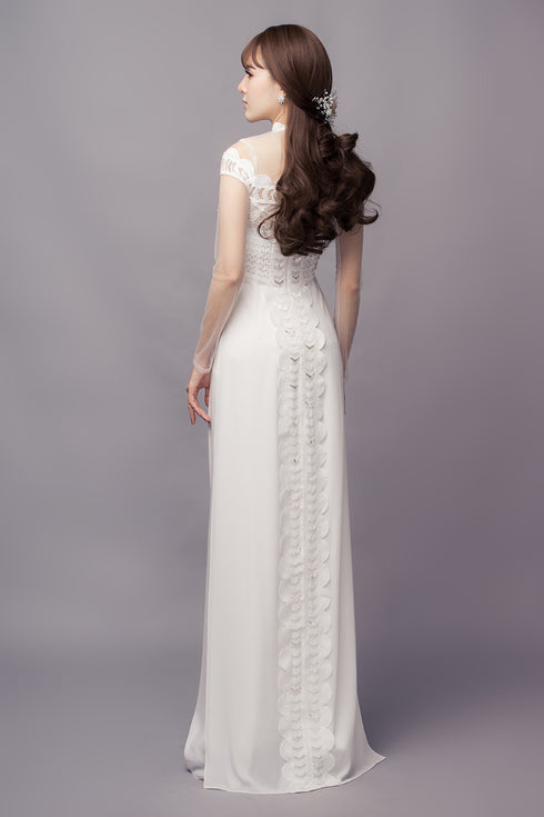 Modern ao dai with embroidery embellished