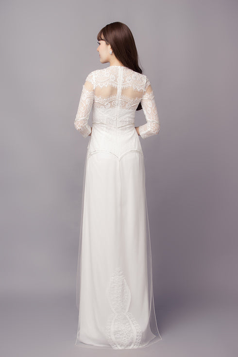 Round neck chantilly lace bridal ao dai