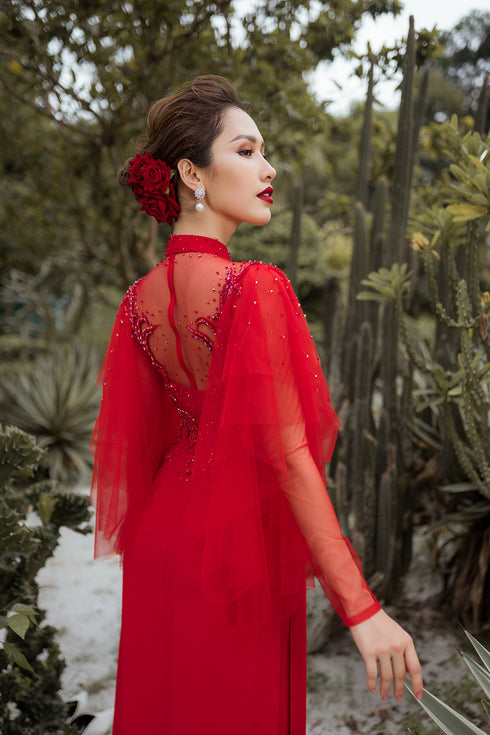 Red modern ao dai with exquisite beaded