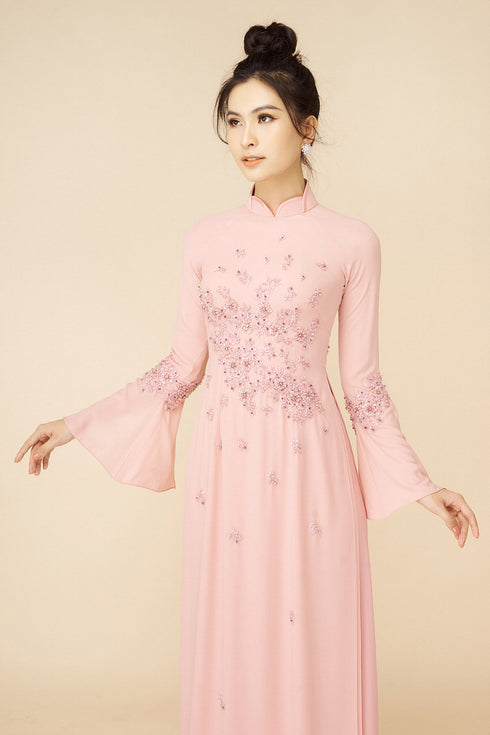 Sophisticated beading modern ao dai