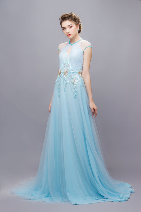 Sweet pastel cap sleeves with floral lace