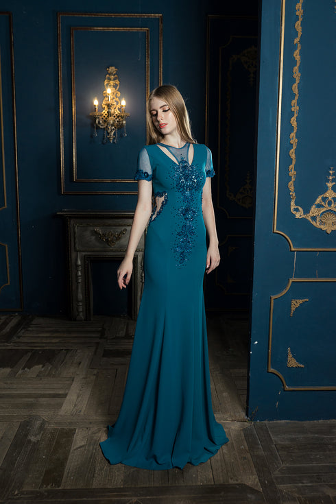 Impressive mermaid with waistline cut out dress