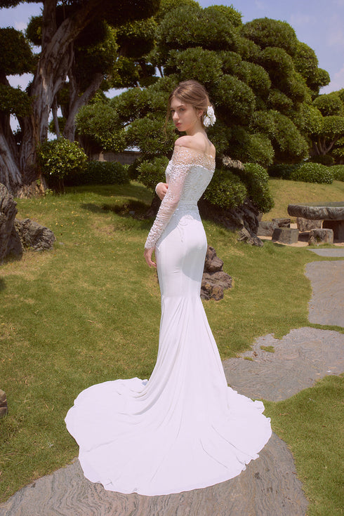 Front slit mermaid weeding gown S
