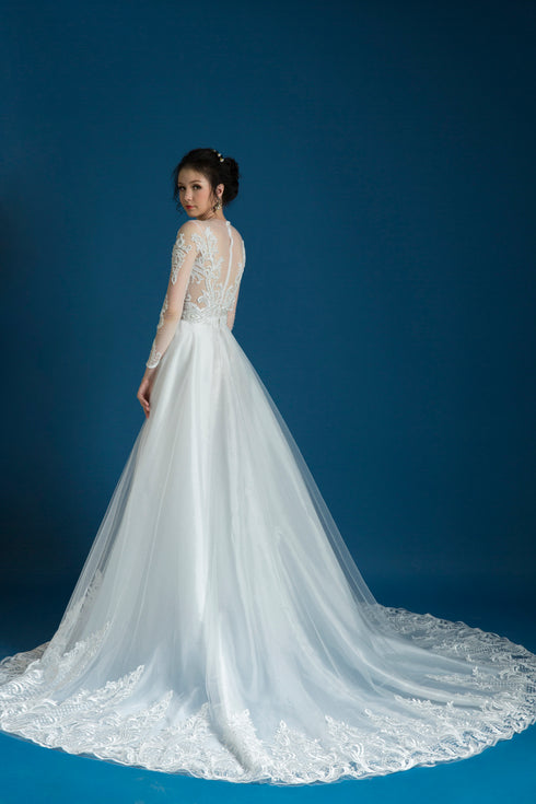 Mermaid dress with detachable skirt