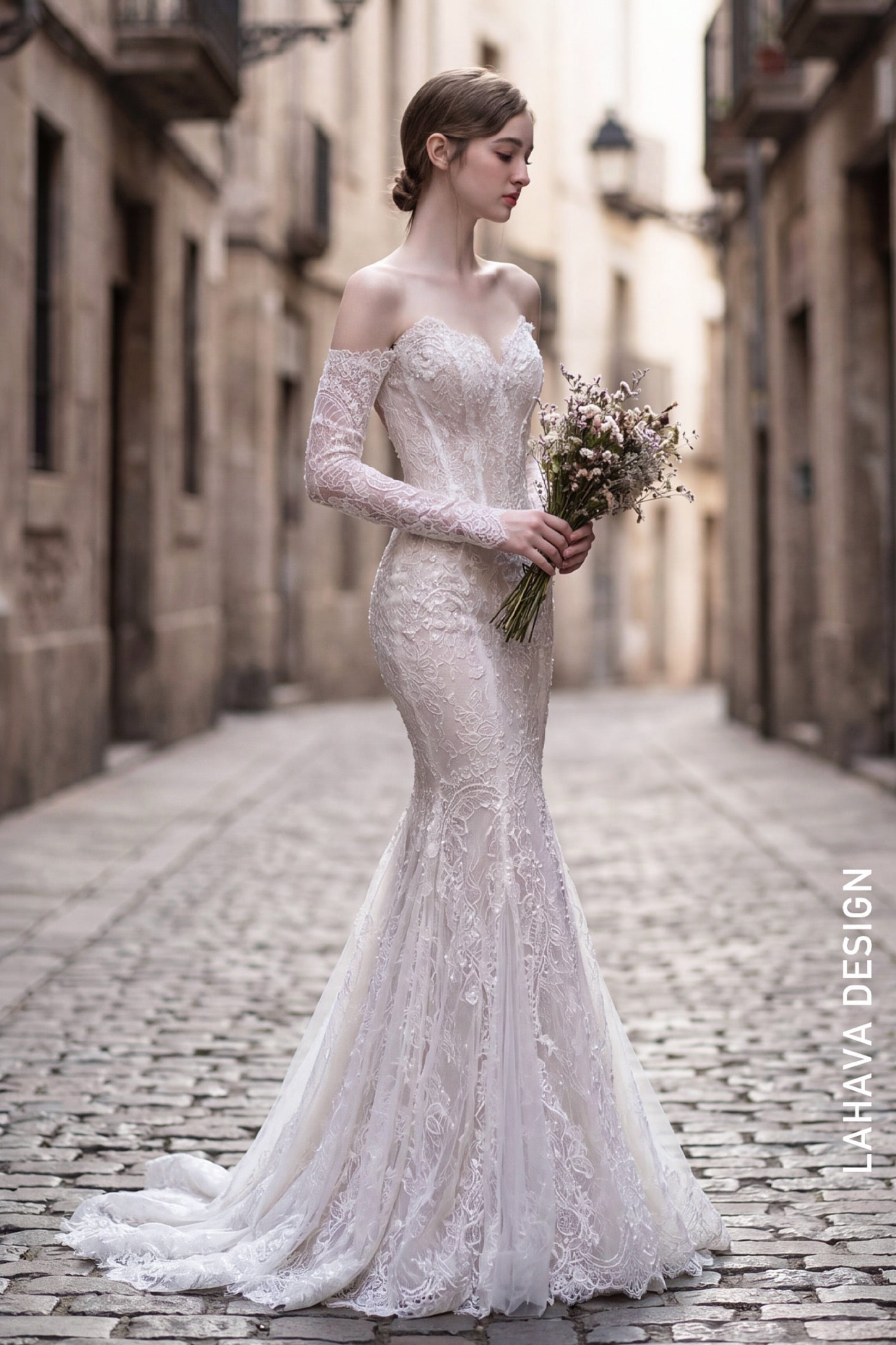 Off-the-Shoulder Long Sleeve Lace Mermaid Wedding Dress – LAHAVA