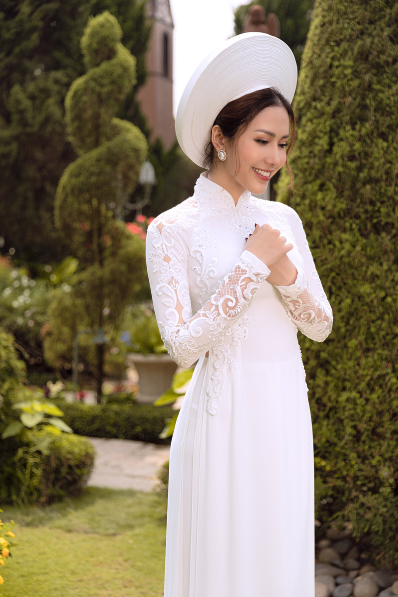 Elegant cut-out sleeves modern ao dai – LAHAVA